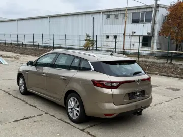 RENAULT MEGANE IV GRANDTOUR 1.5dCI ENERGY ECO2 BUSSINES