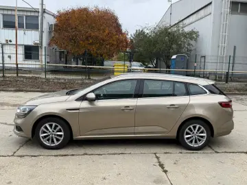 RENAULT MEGANE IV GRANDTOUR 1.5dCI ENERGY ECO2 BUSSINES