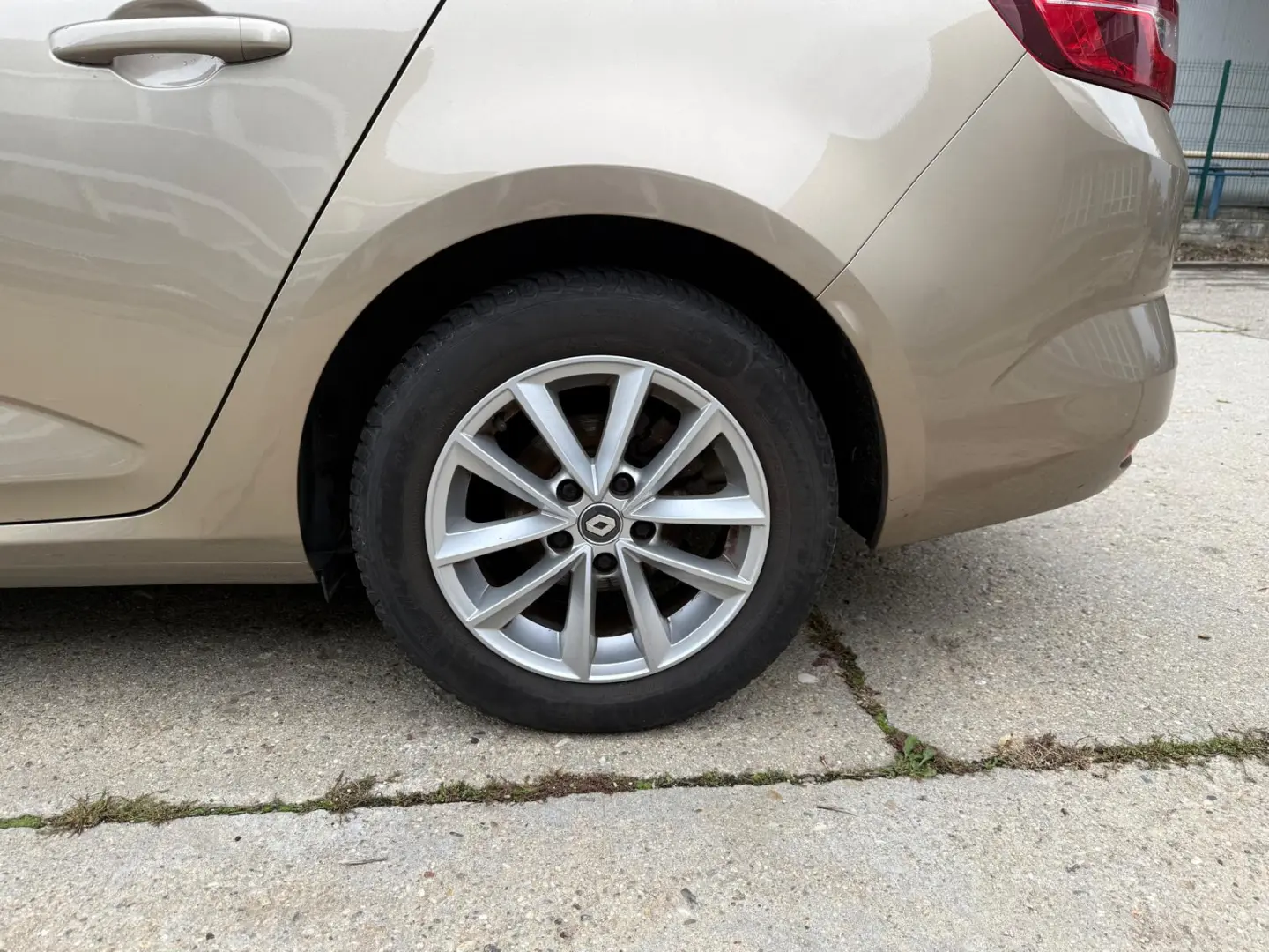 RENAULT MEGANE IV GRANDTOUR 1.5dCI ENERGY ECO2 BUSSINES