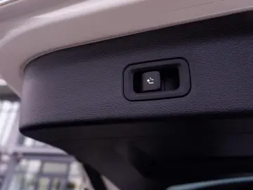 MERCEDES BENZ GLS 400D 4MATIC  7 LOCURI   AMG LINE