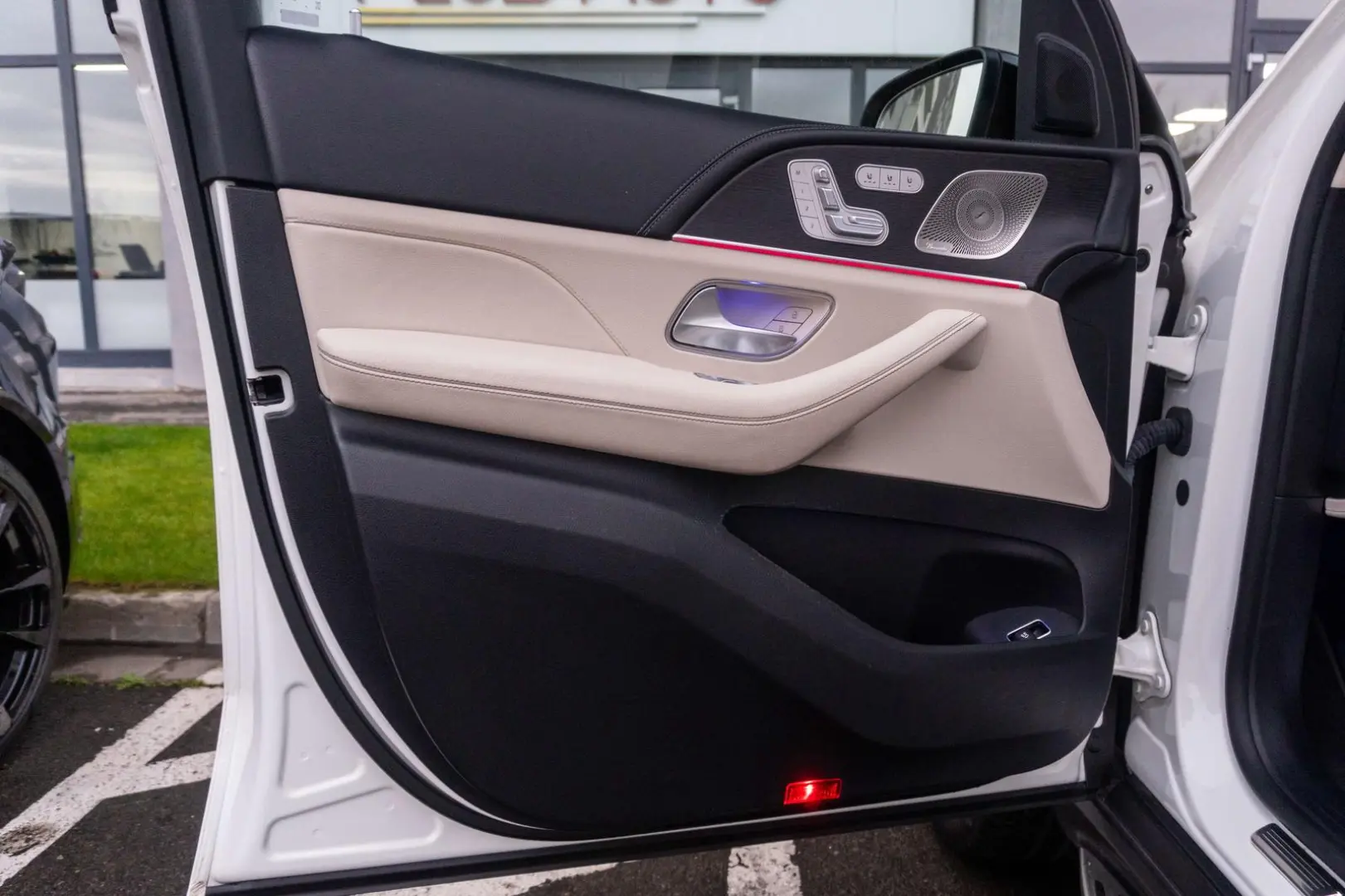 MERCEDES BENZ GLS 400D 4MATIC  7 LOCURI   AMG LINE