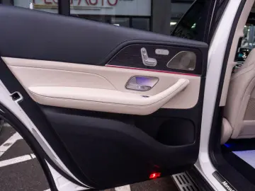 MERCEDES BENZ GLS 400D 4MATIC  7 LOCURI   AMG LINE