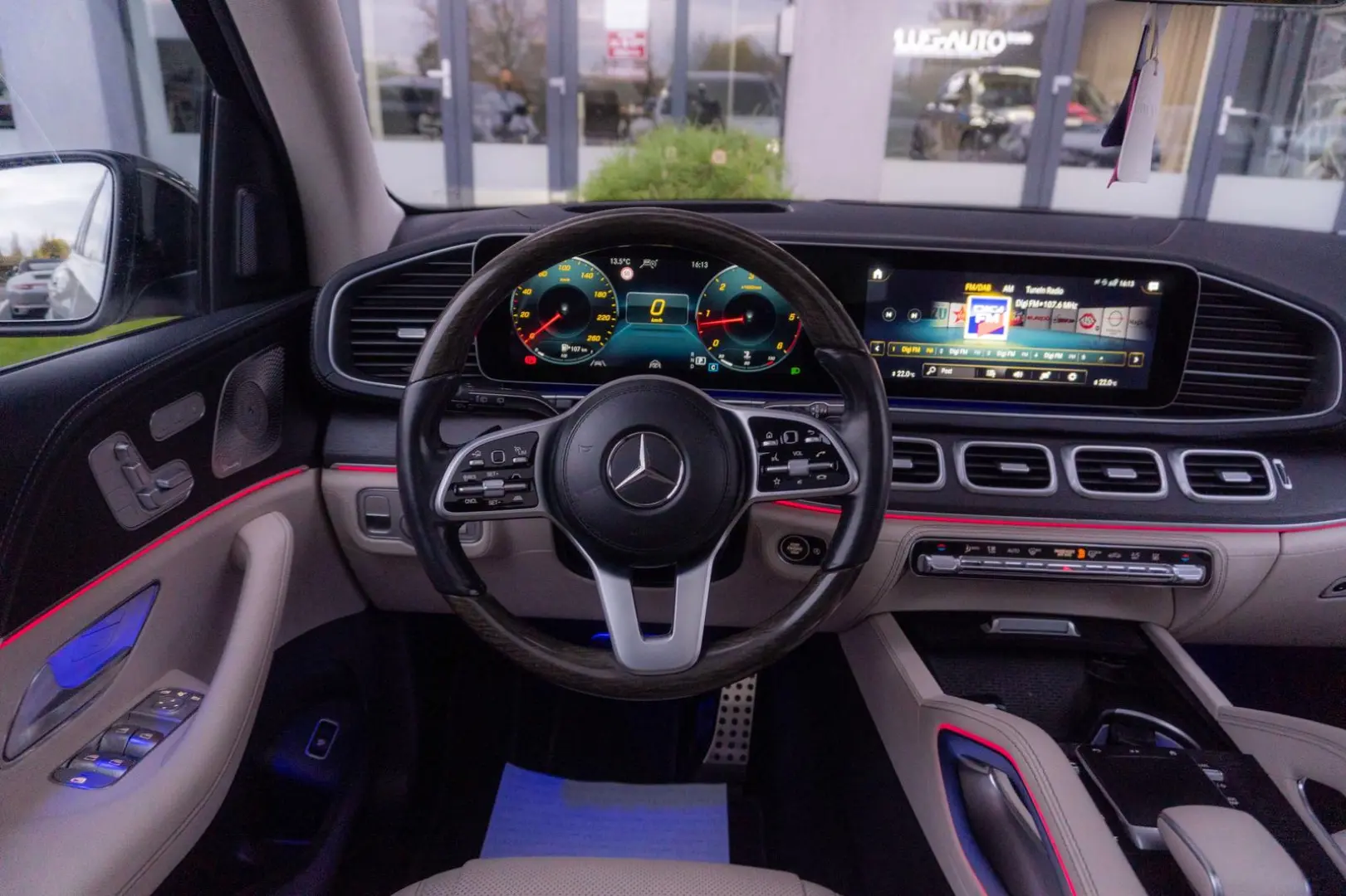 MERCEDES BENZ GLS 400D 4MATIC  7 LOCURI   AMG LINE