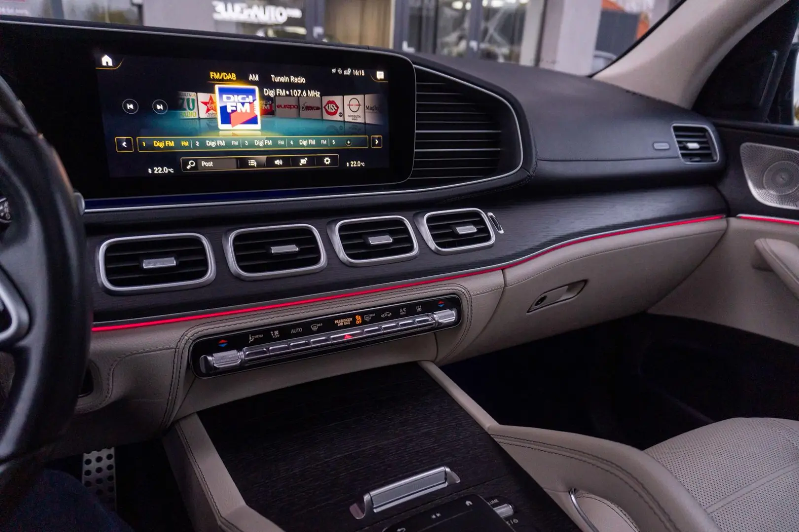 MERCEDES BENZ GLS 400D 4MATIC  7 LOCURI   AMG LINE