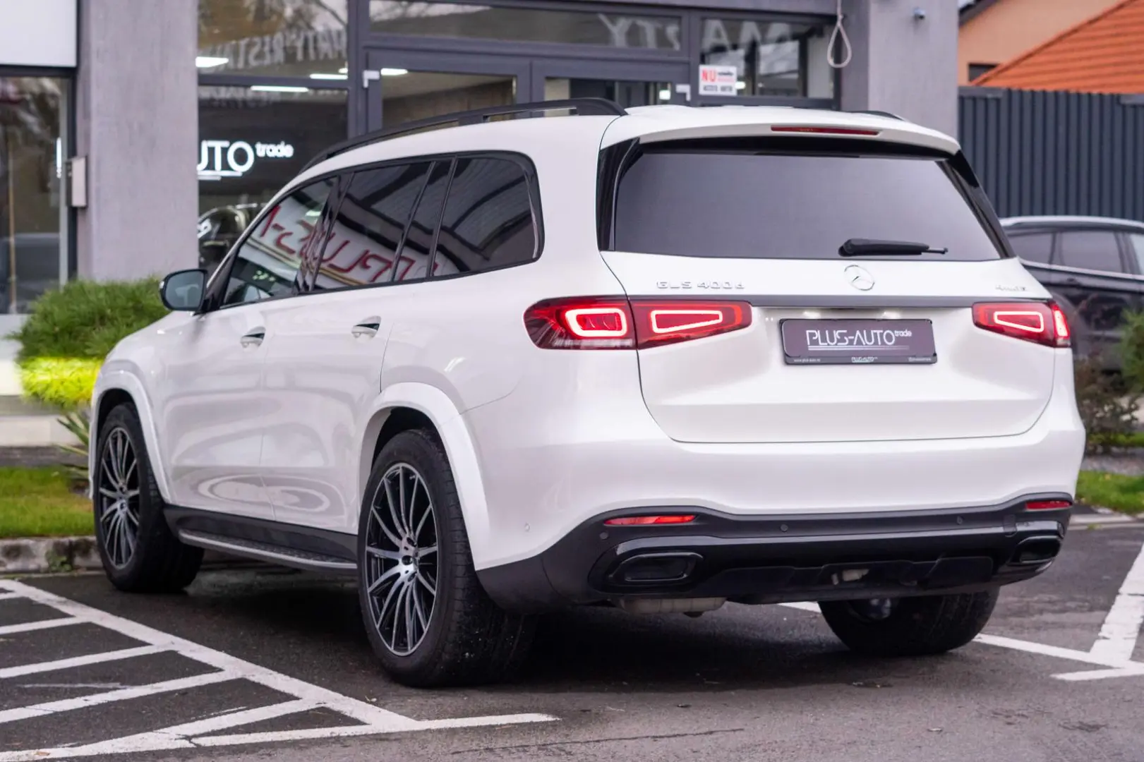 MERCEDES BENZ GLS 400D 4MATIC  7 LOCURI   AMG LINE