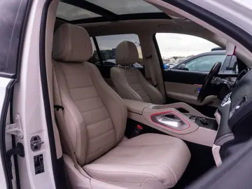 MERCEDES BENZ GLS 400D 4MATIC  7 LOCURI   AMG LINE