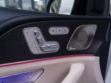 MERCEDES BENZ GLS 400D 4MATIC  7 LOCURI   AMG LINE