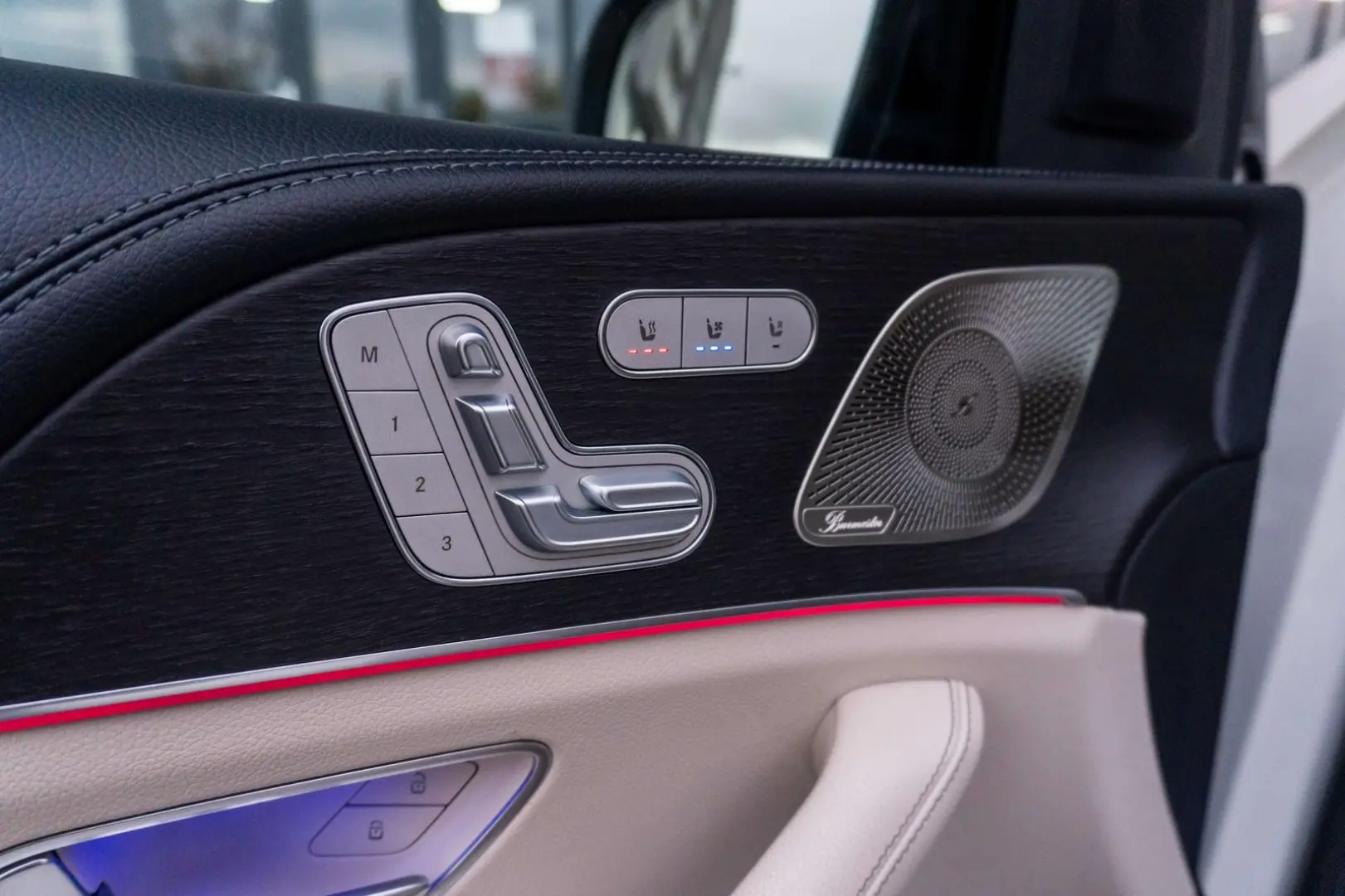 MERCEDES BENZ GLS 400D 4MATIC  7 LOCURI   AMG LINE