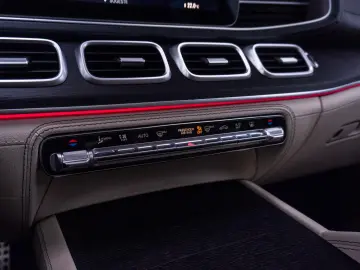 MERCEDES BENZ GLS 400D 4MATIC  7 LOCURI   AMG LINE