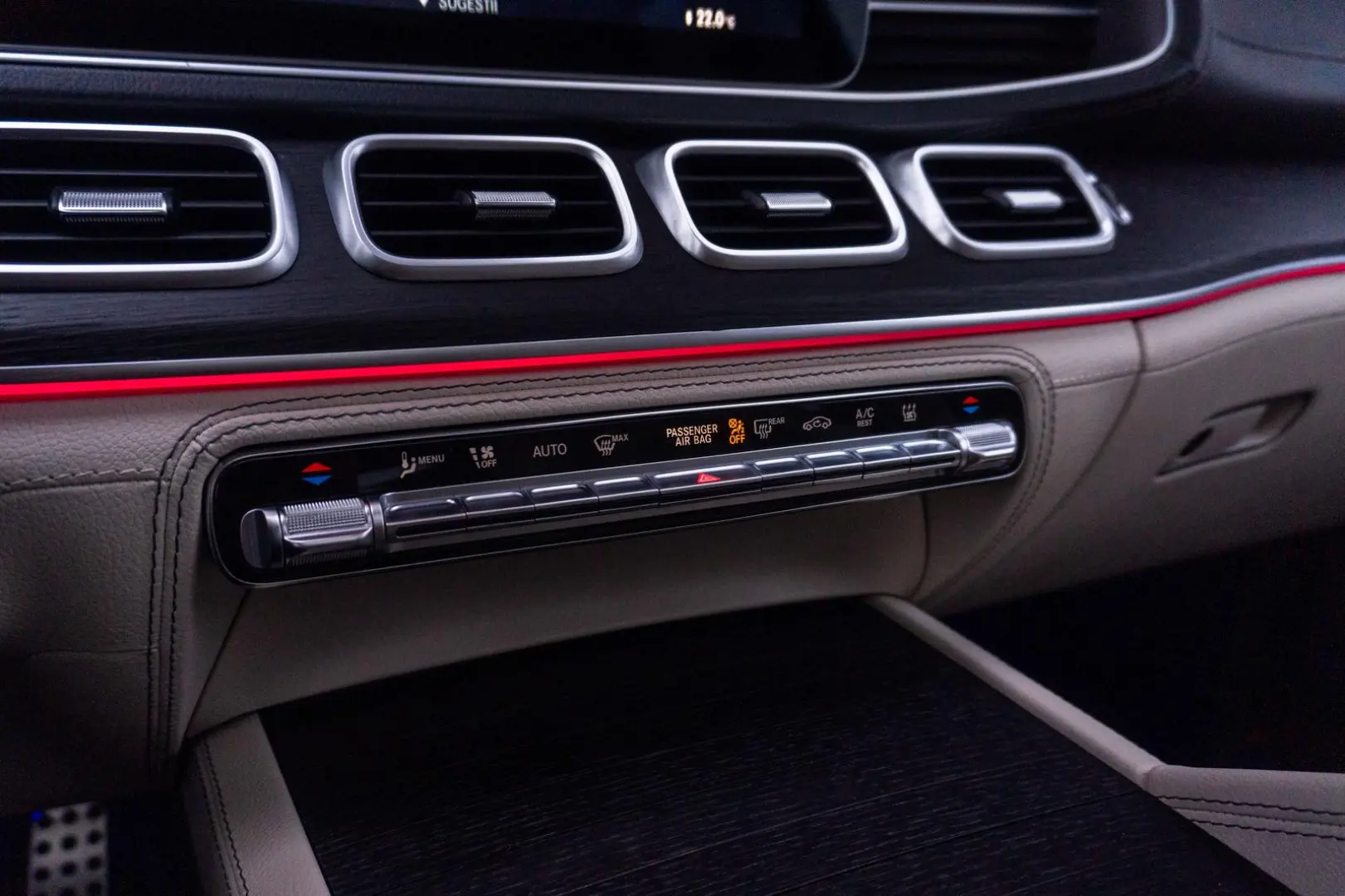 MERCEDES BENZ GLS 400D 4MATIC  7 LOCURI   AMG LINE