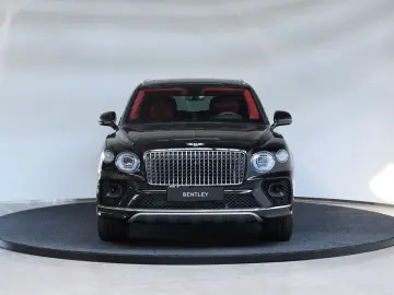 Bentayga 4.0 V8 EWB 4WD