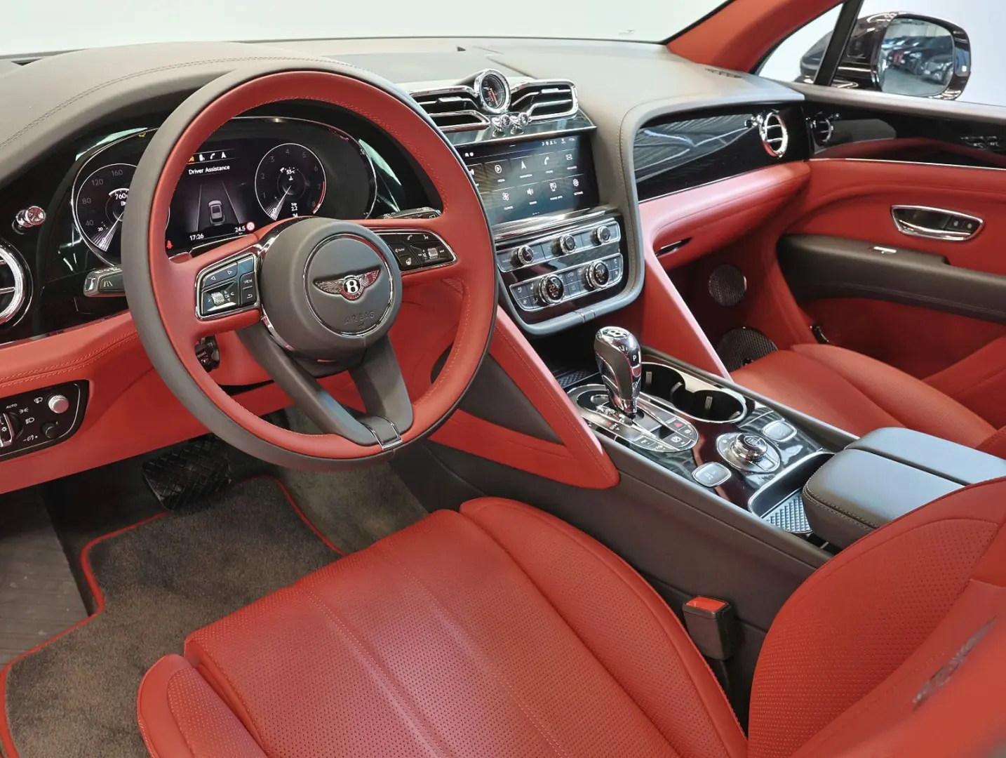 Bentayga 4.0 V8 EWB 4WD