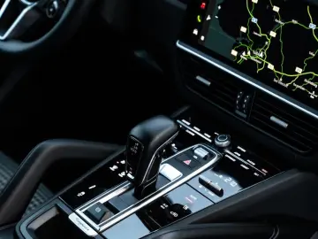 Porsche Cayenne Coupe GTS