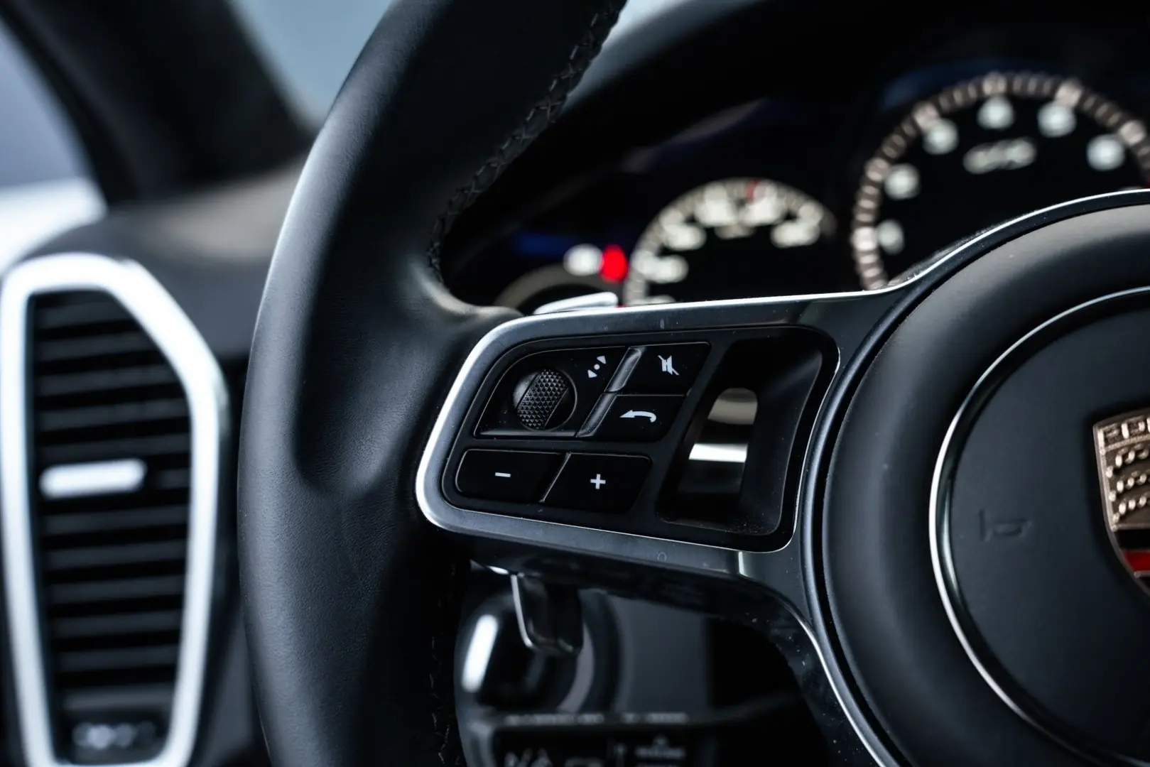 Porsche Cayenne Coupe GTS