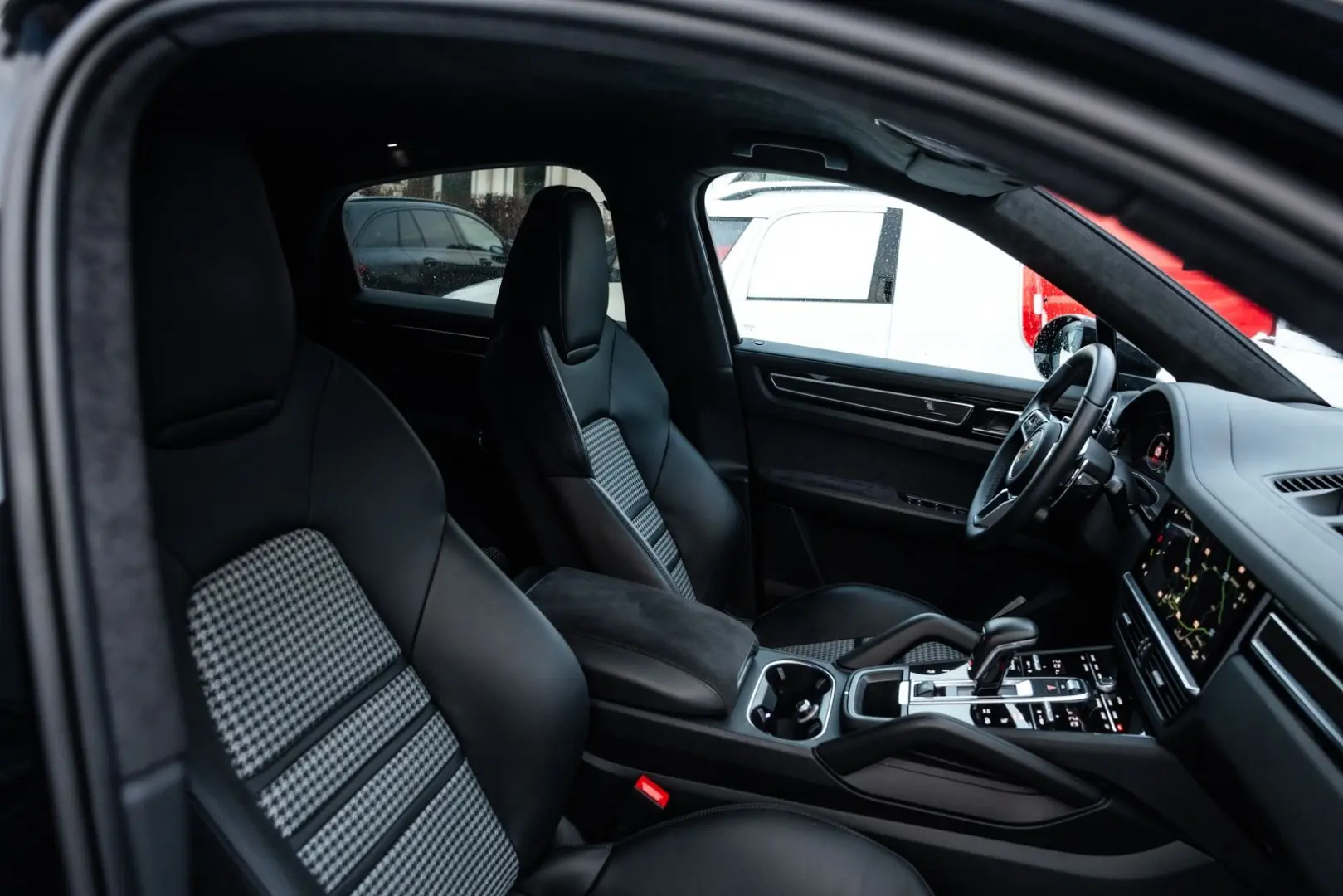 Porsche Cayenne Coupe GTS