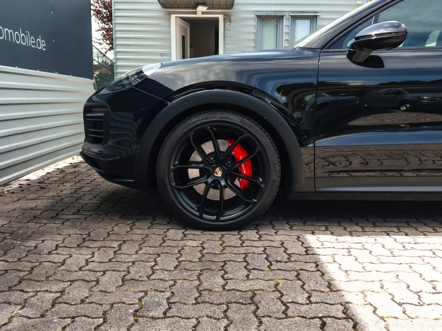 Porsche Cayenne Coupe GTS