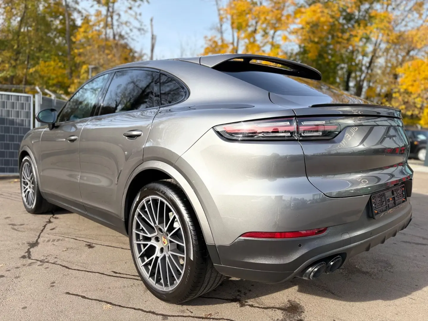 Porsche CAYENNE COUPE