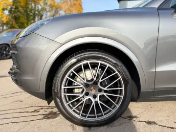 Porsche CAYENNE COUPE