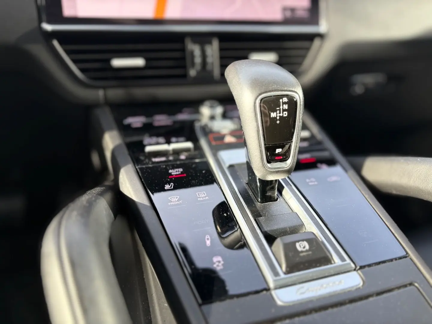 Porsche CAYENNE COUPE