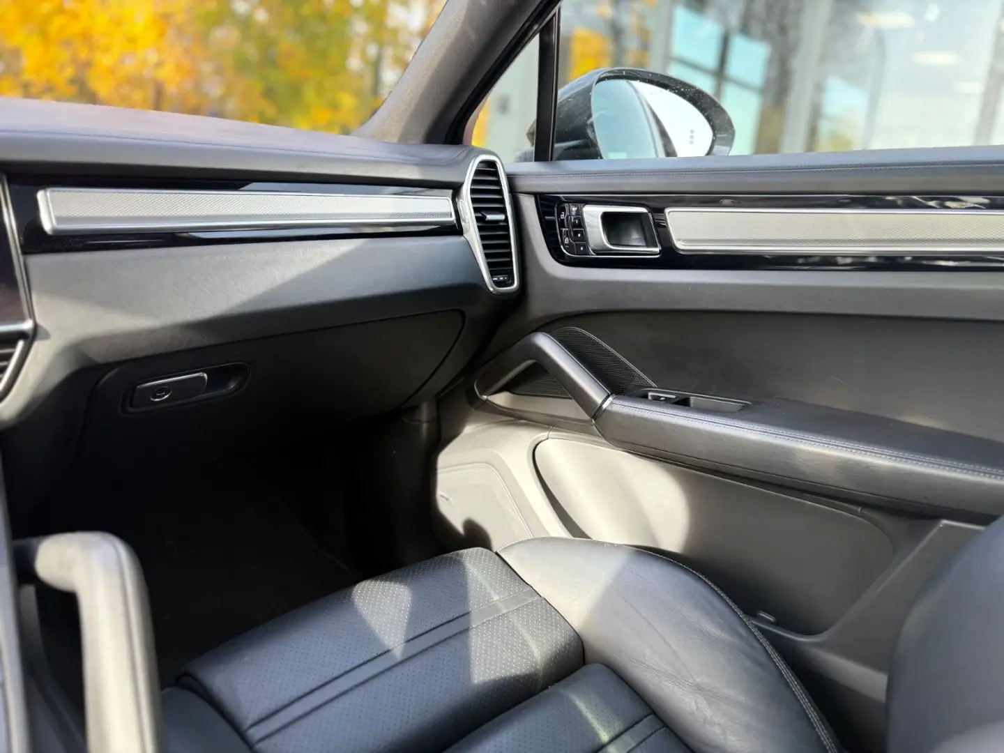 Porsche CAYENNE COUPE