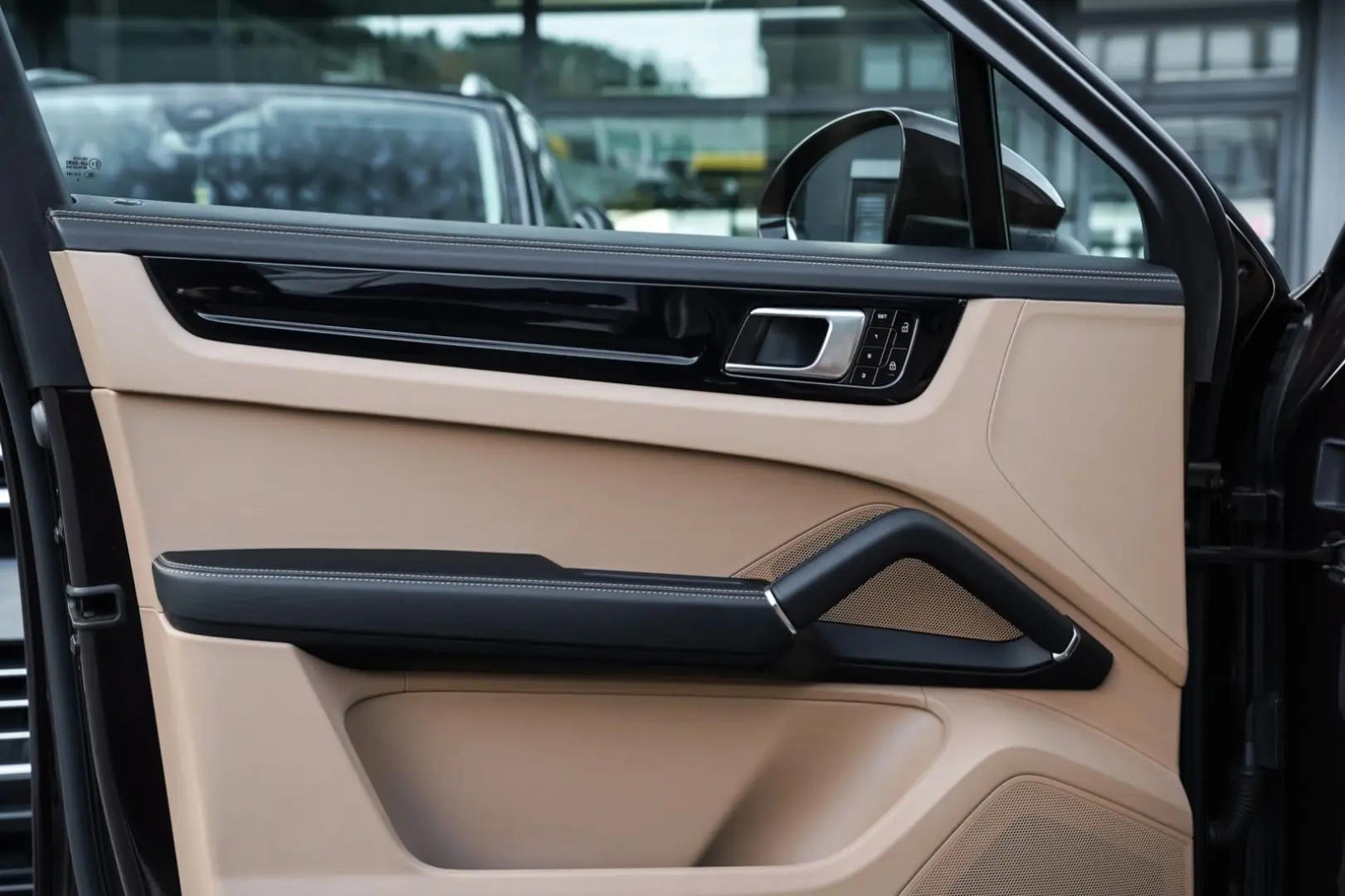 Porsche Cayenne Coupe