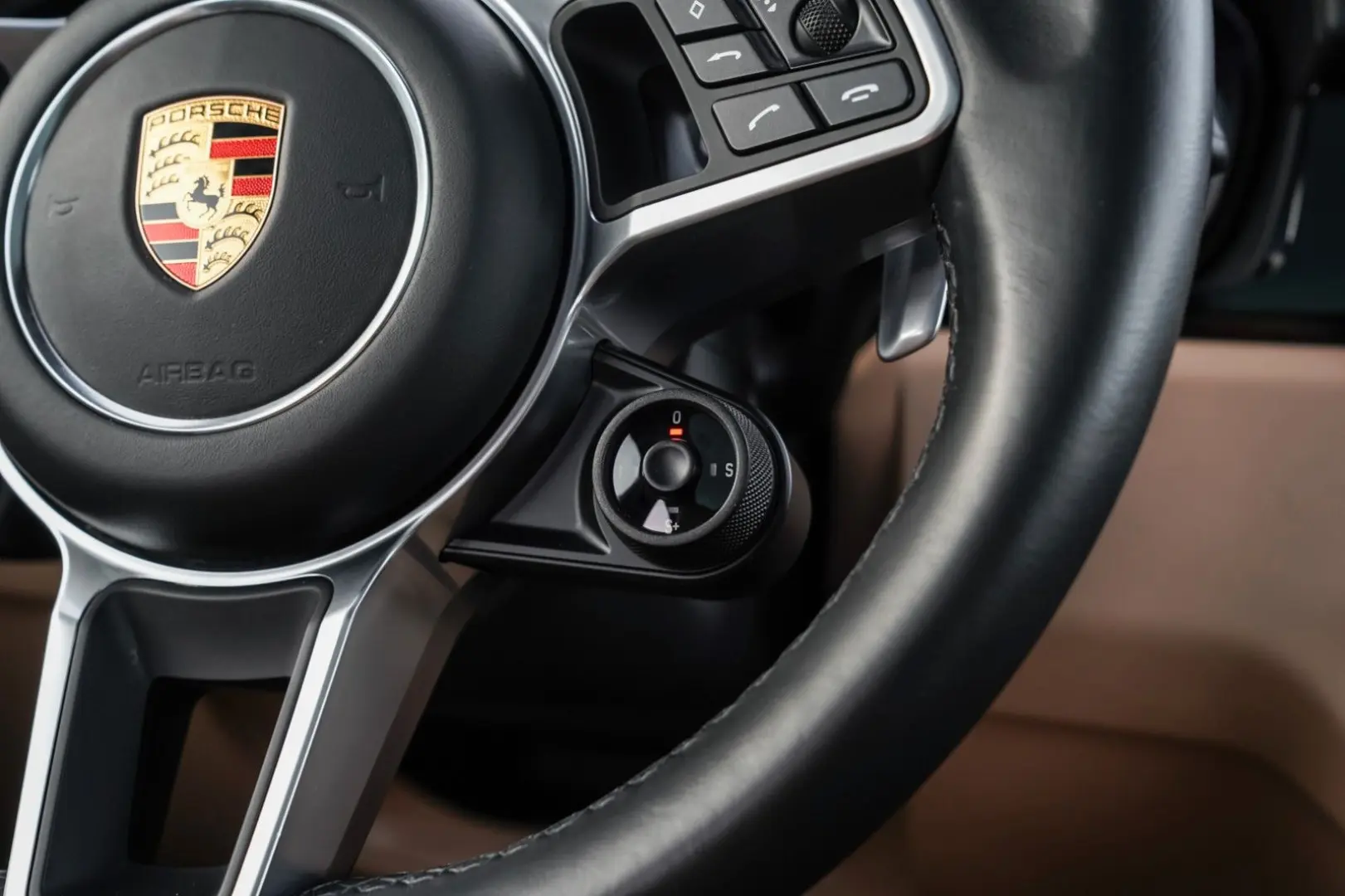 Porsche Cayenne Coupe