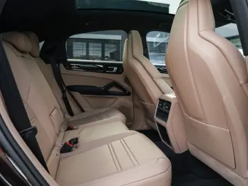 Porsche Cayenne Coupe