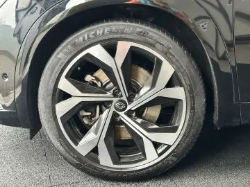 Renault Austral E-Tech 200 HEV Iconic Esprit Alpine