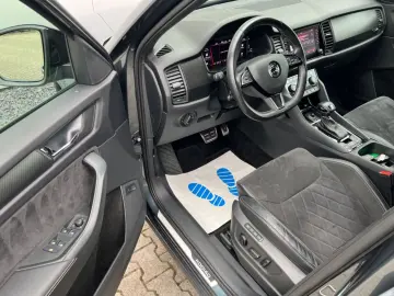 Kodiaq Sportline 4x4 7-Sitzer LED AHK Virtual SH