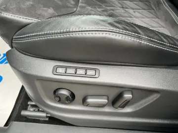 Kodiaq Sportline 4x4 7-Sitzer LED AHK Virtual SH