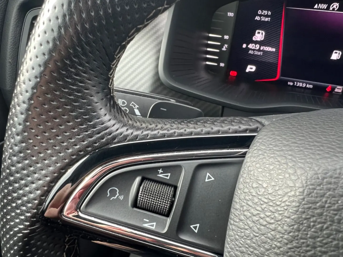 Kodiaq Sportline 4x4 7-Sitzer LED AHK Virtual SH