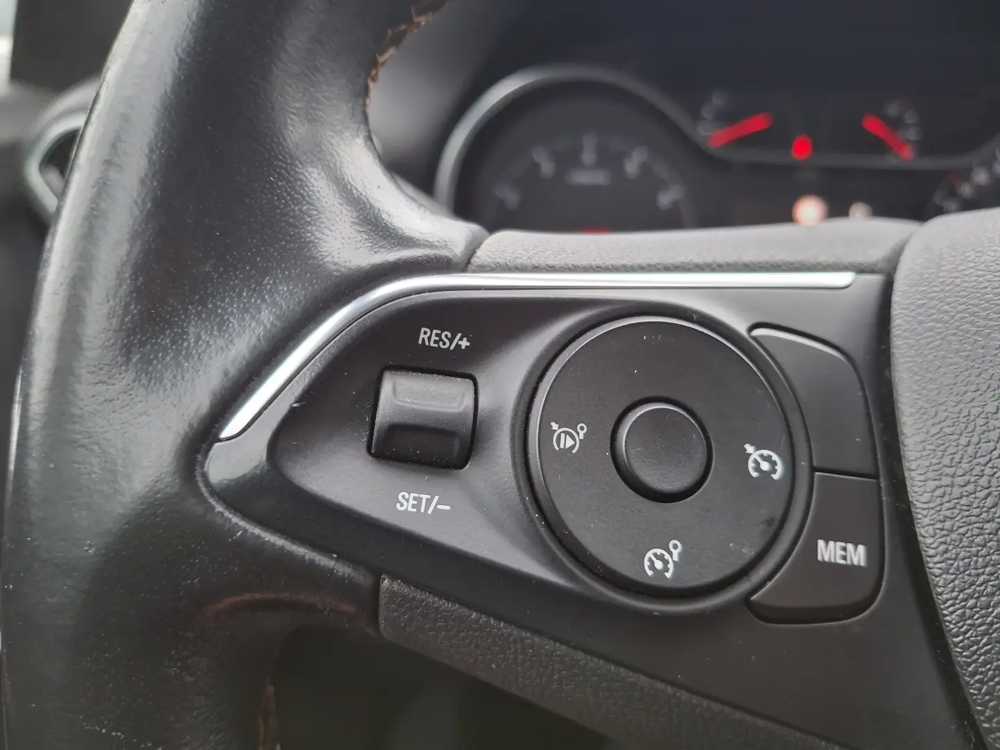 Opel Crossland X 1.2 Start Stop Automatik Innovation