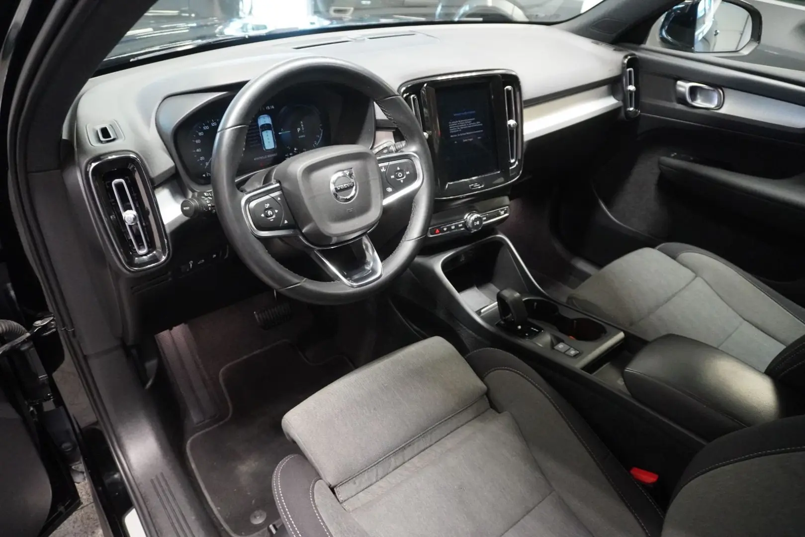 XC40 T4 Recharge PHEV Recharge LED Nav