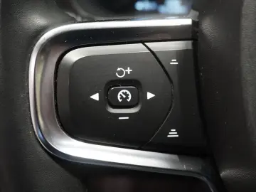 XC40 T4 Recharge PHEV Recharge LED Nav