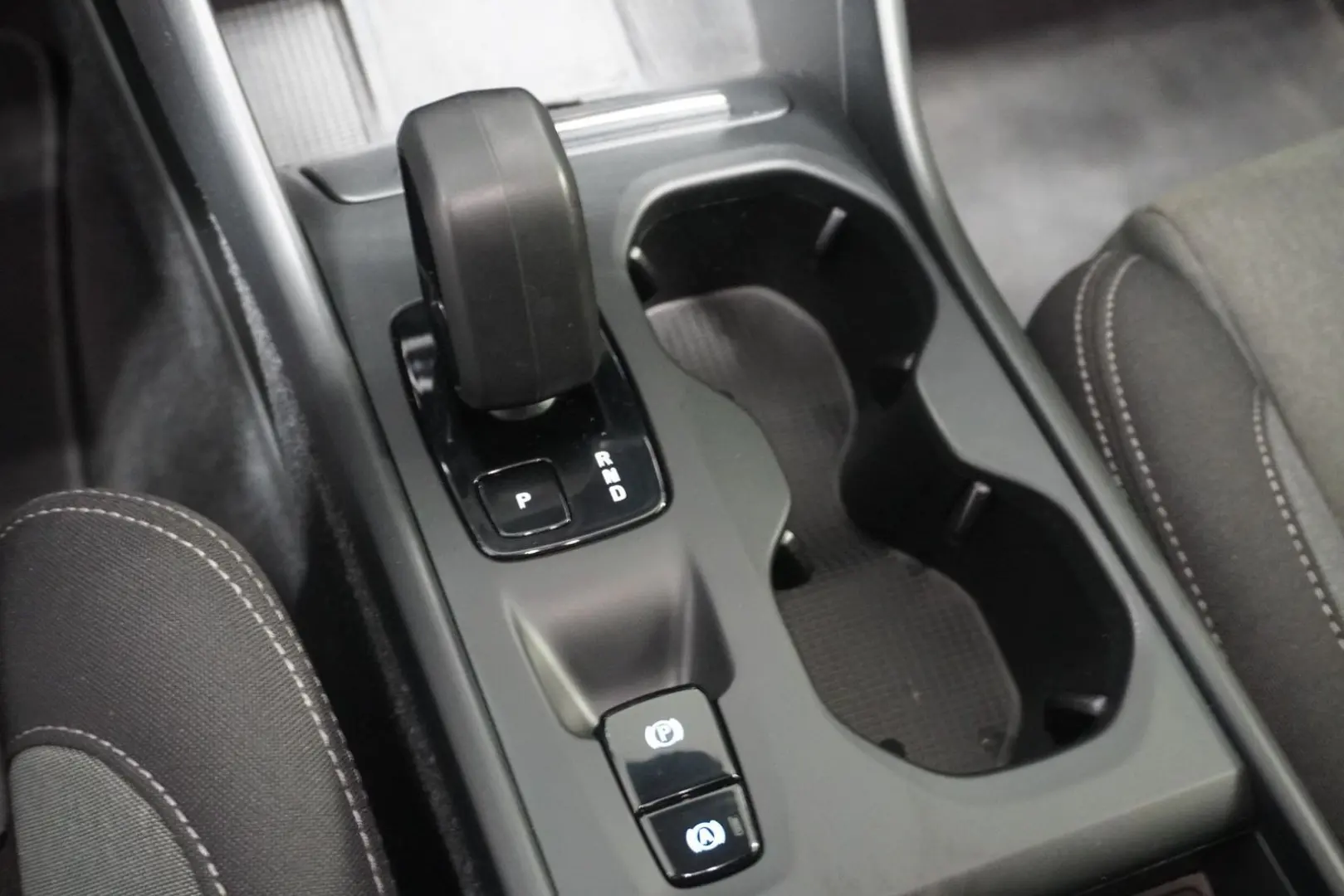 XC40 T4 Recharge PHEV Recharge LED Nav