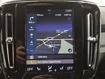 XC40 T3 R-Design Navi LED RFK Shz