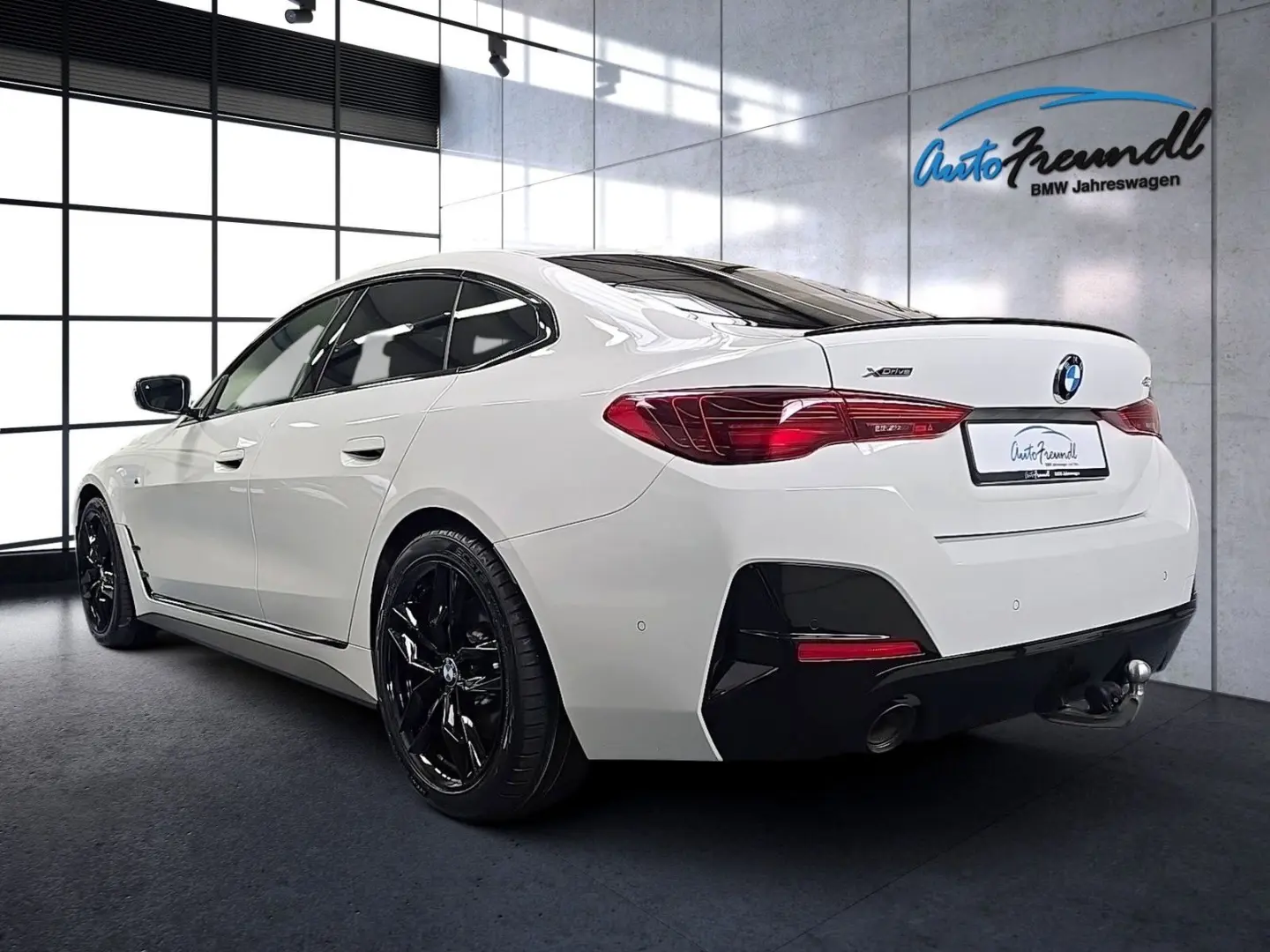 430i xDrive M Sport PRO LCI II  19 Zoll AHK ACC