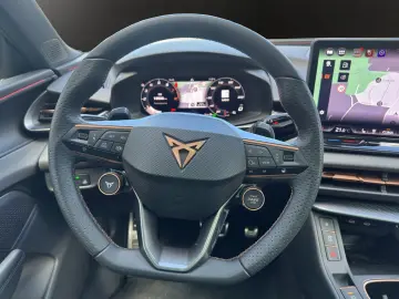 Terramar 2.0 TSI 4Drive VZ Matrix Pano HuD 360