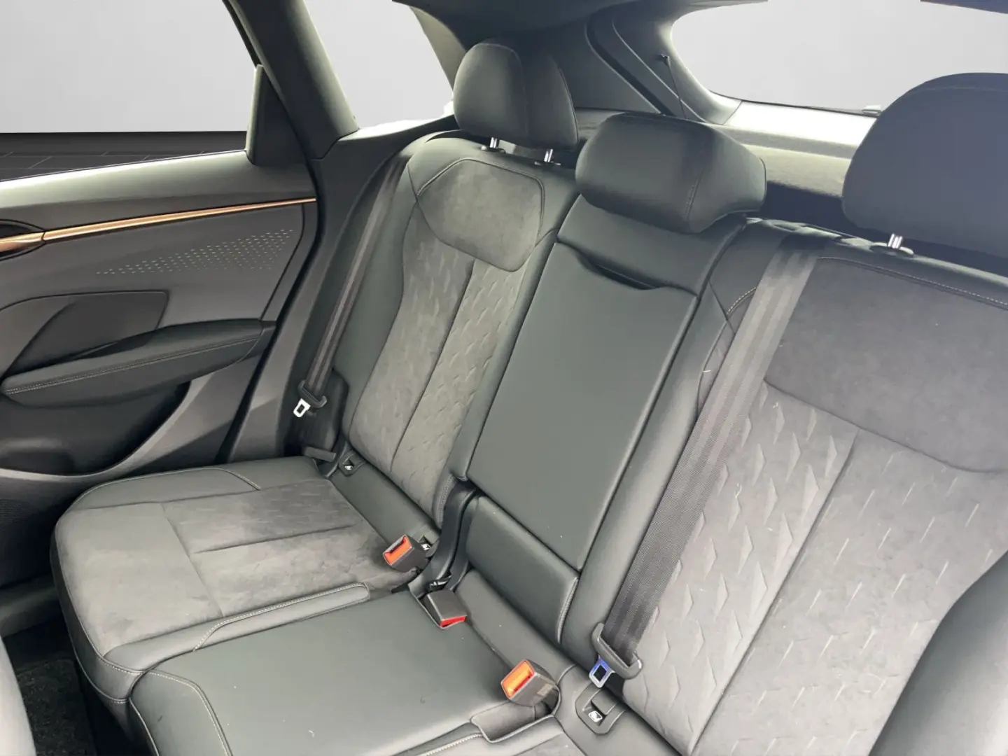 CUPRA Terramar VZ 2.0TSI 4x4 MATRIX Kam 360 PANO