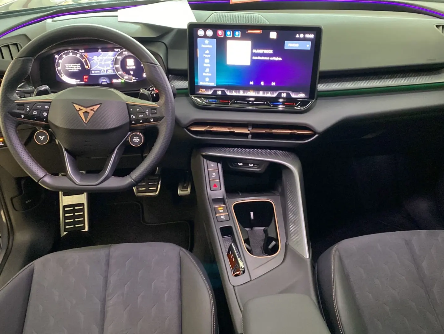 Terramar 1.5 eTSI DSG Sennheiser AHK Pano 20