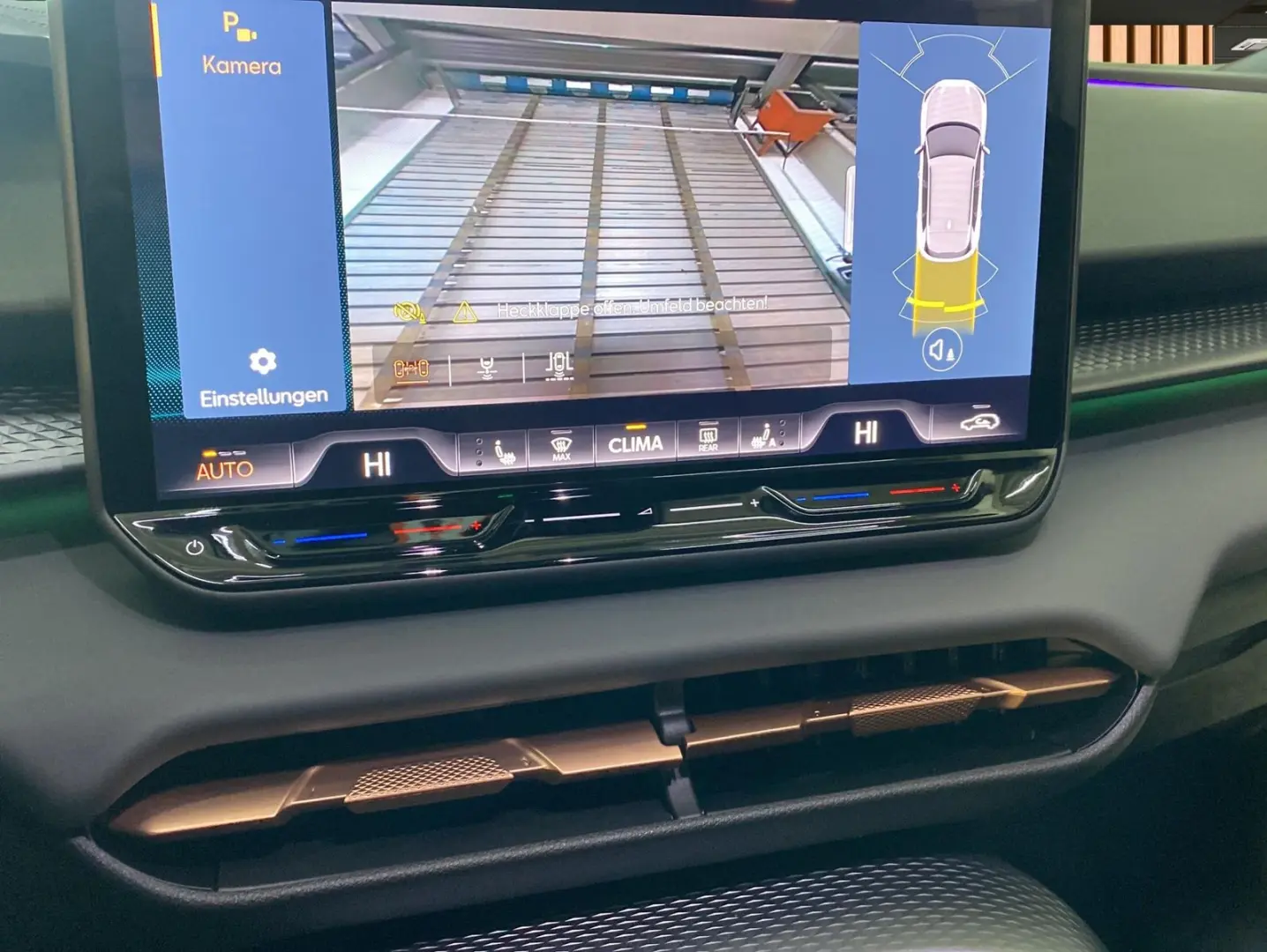 Terramar 1.5 eTSI DSG Sennheiser AHK Pano 20