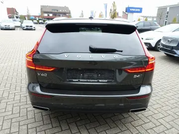 V60 B4 CrossCountry AWD Kamera Lenkradhz. BLIS