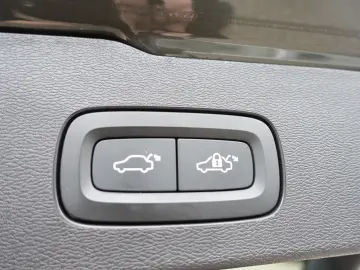 V60 B4 CrossCountry AWD Kamera Lenkradhz. BLIS