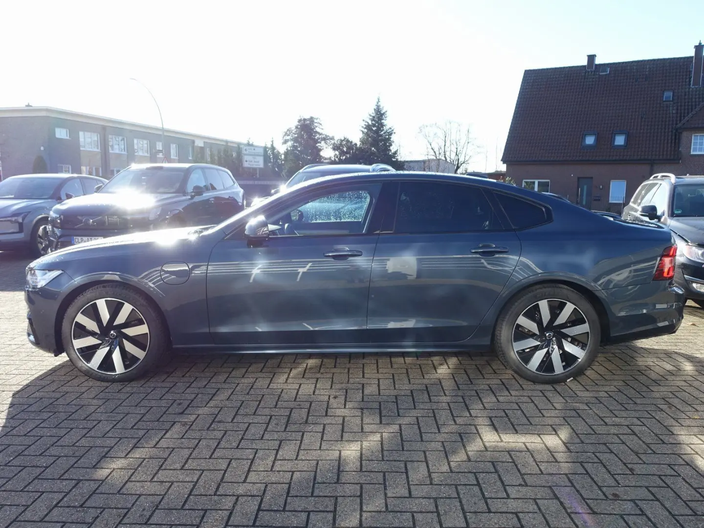 S90 Recharge Ultimate T8 AWD Alarmanlage H&K
