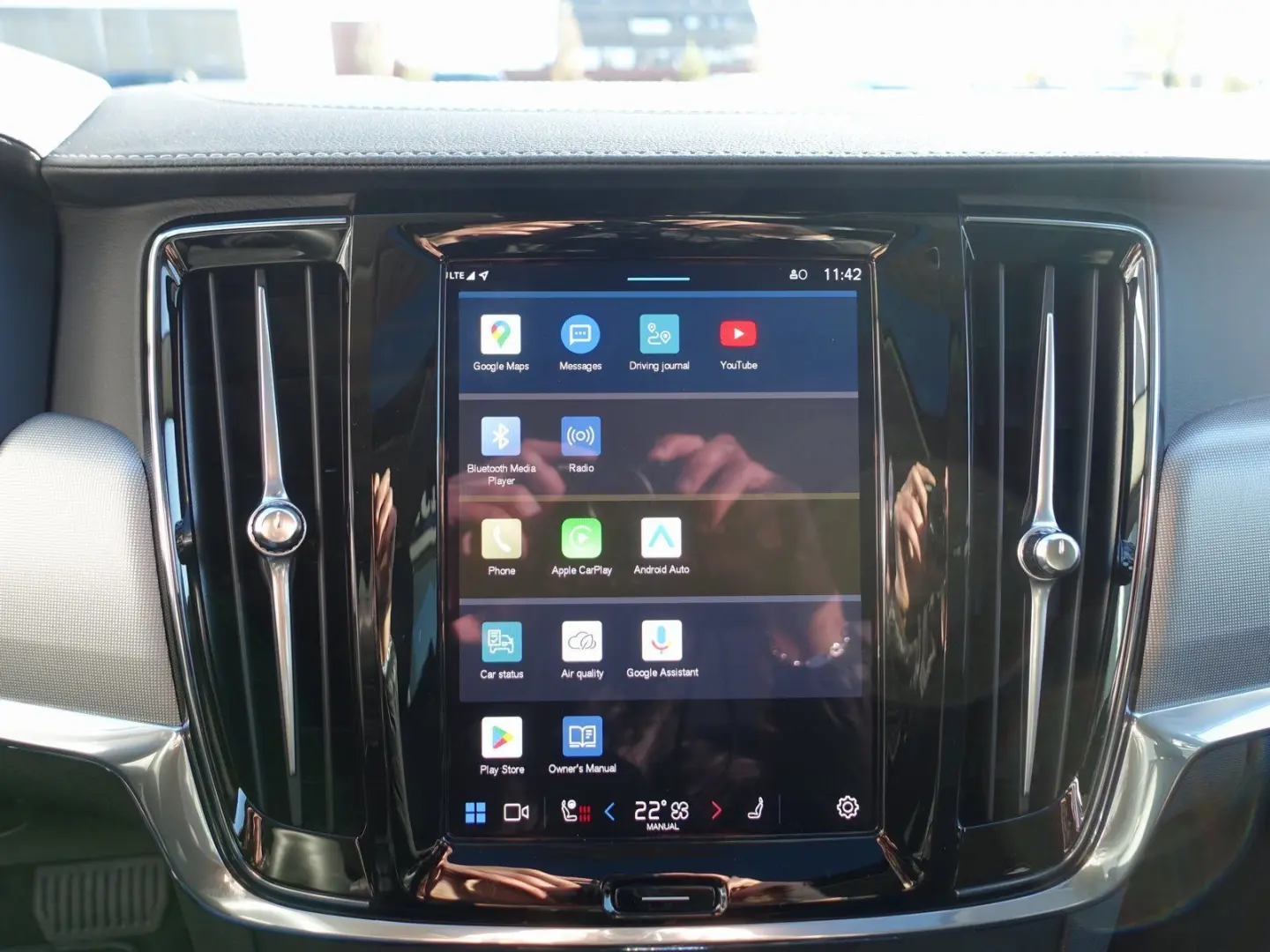 S90 Recharge Ultimate T8 AWD Alarmanlage H&K