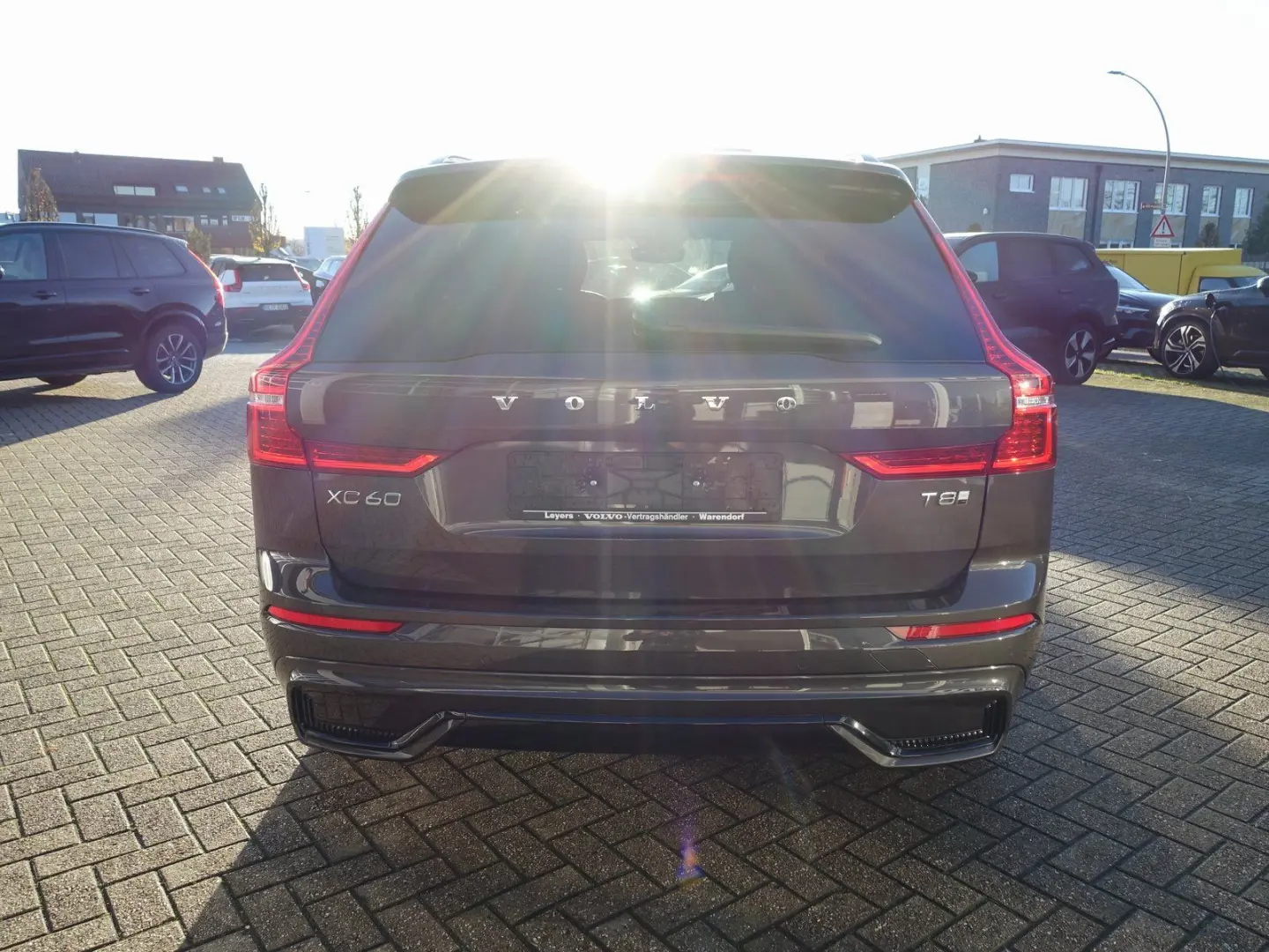 XC60 Plus T8 AWD Plug-in Hybrid FourC 360  Pano