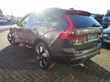 XC60 Plus T8 AWD Plug-in Hybrid FourC 360  Pano