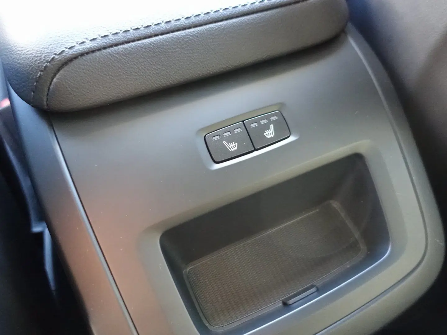 XC60 Plus T8 AWD Plug-in Hybrid FourC 360  Pano