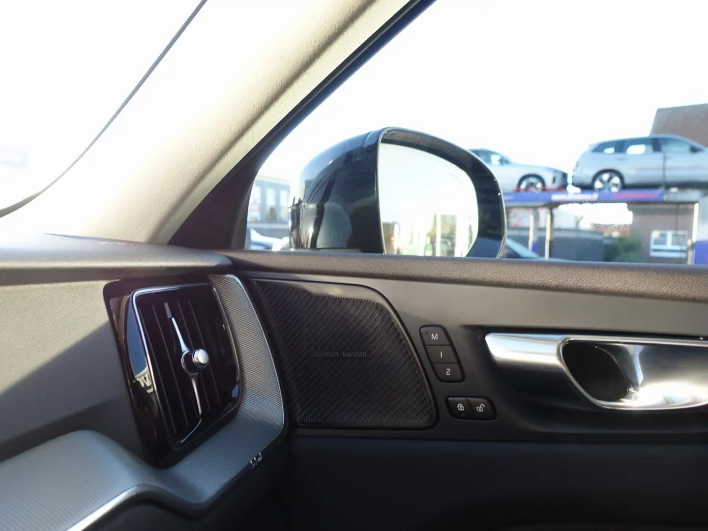 XC60 Plus T8 AWD Plug-in Hybrid FourC 360  Pano