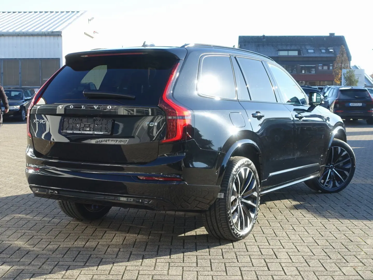 XC90 Plus Dark T8 AWD Plug-in Hybrid PANO FOUR-C